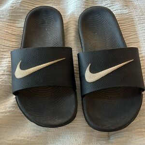 Nike slides
